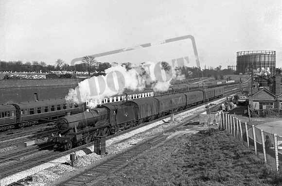 6959 1961-03-11 Old Oak Common