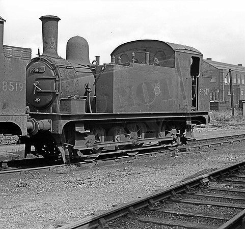 68617 1958-08-24 Stratford shed