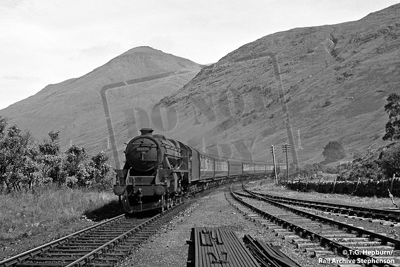 45115 1950s Crianlarich Lower