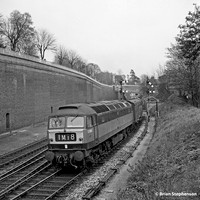 D1696 1964-04-29 High Wycombe
