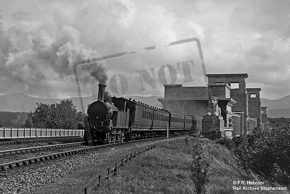 7720 1930 Menai Bridge