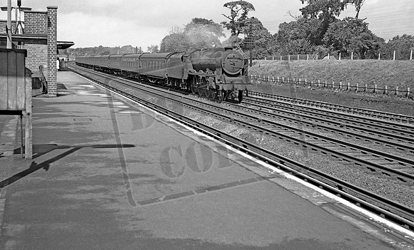 45523 1960-08-29 Carpenders Park