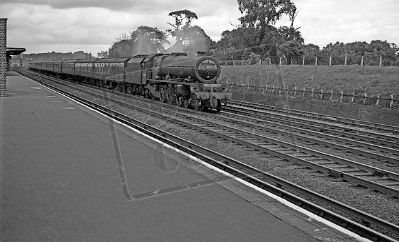 46203 1960-08-29 Carpenders Park