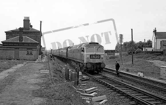 1574 1971-05-16 Haughley Junction