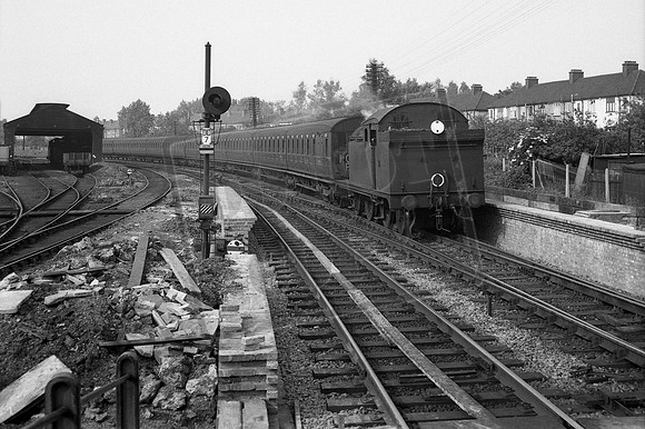 696xx 1958-06-13 Wood Street
