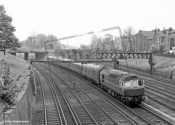D6577 1963-05-14 Clapham Junction