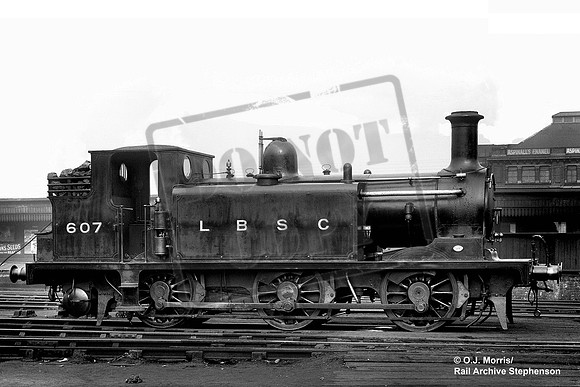607 1929-03-24 at New Cross