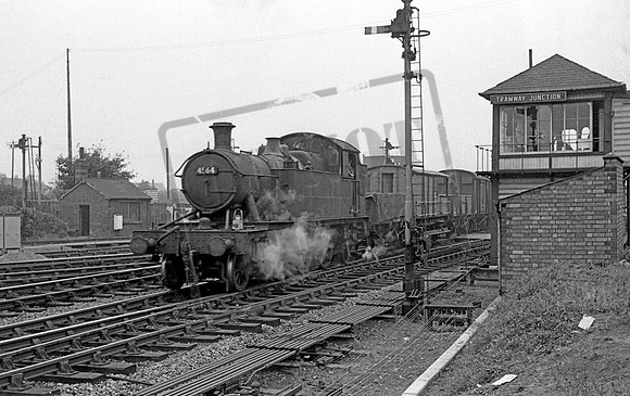4564 1964 Gloucester Tramway Junction