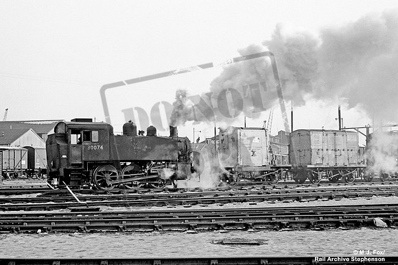 30074 1963-01-05 Southampton Old Docks