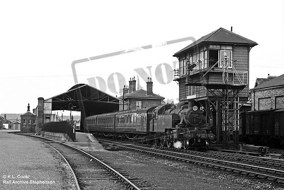 41301 1956-09-12 Canterbury East