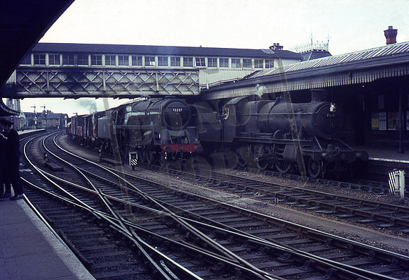 92227 7318 1964-07-04 Gloucester Central