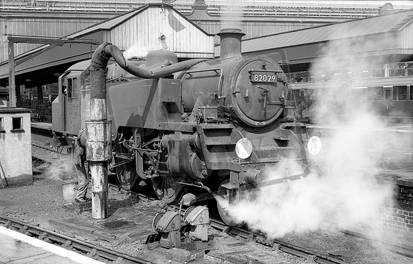 82029 1967-06 Waterloo