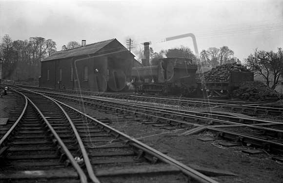 7794 1956c Cirencester shed