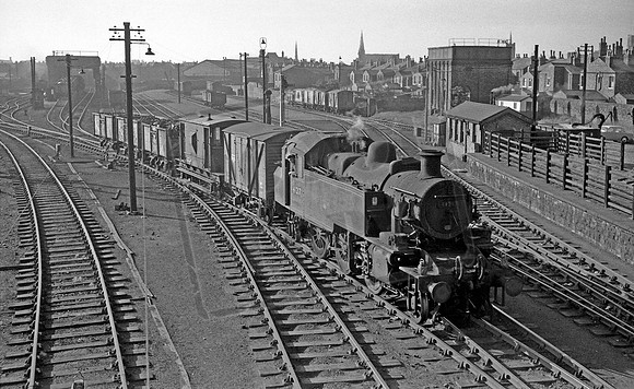 41217 1964-08-26 Southport Windsor Road
