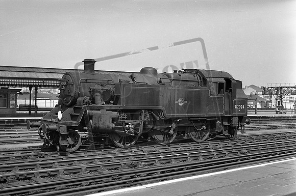 82024 1960s Clapham Junction