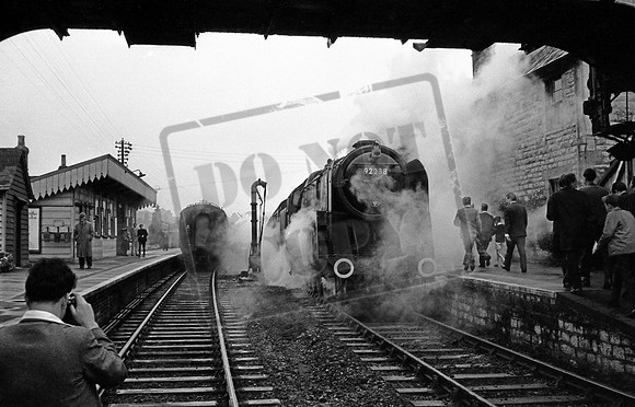 92238 1965-06-12 Evercreech Junction