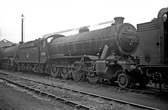 63981 1950s Doncaster shed