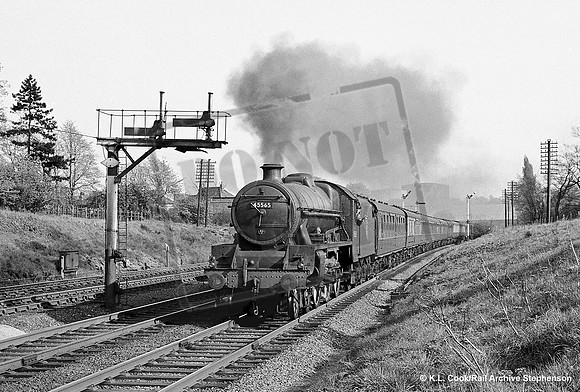 45565 1957-04-20 Elstree