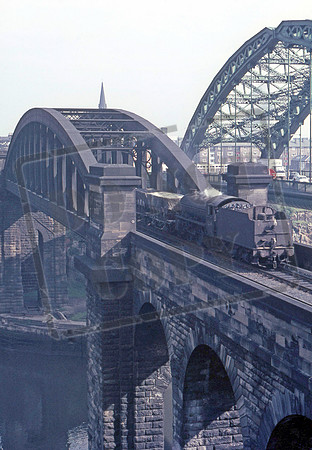 6204x 1966c Sunderland