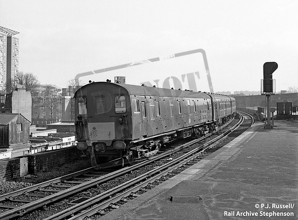 EMU S68xxx 1967-03-19 Brixton