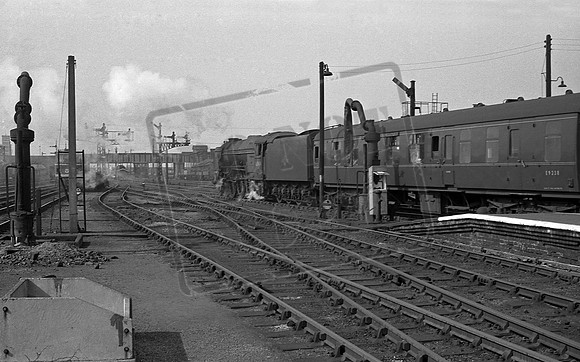60149 1960-04-19 Peterborough North