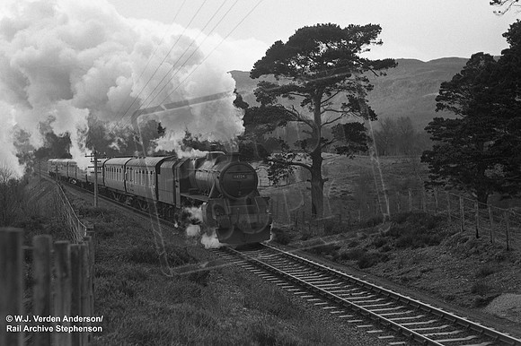 44724 1950s is it near Strathyre?