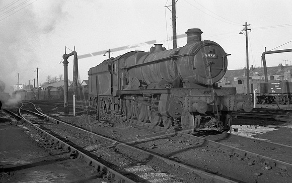 5936 1965-01-04 Gloucester Horton Road