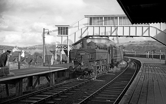 6423 1957-03 Brynmawr