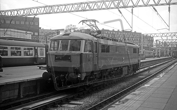E3190 1967-03-29 London Euston