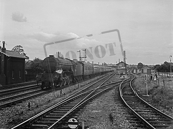 60869 1960-07-30 Marshmoor