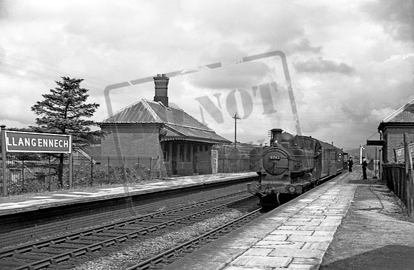 9743 1950s Llangennech