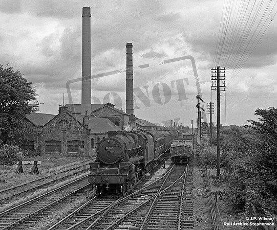 45272 1954-07-31 Tutbury