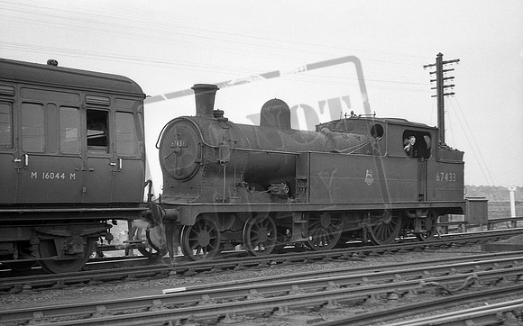 Rail-Online | C13/C14 4-4-2T | 67433 1957-11-17 where?