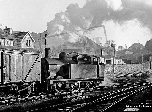 47276 1966-03-03 Radstock