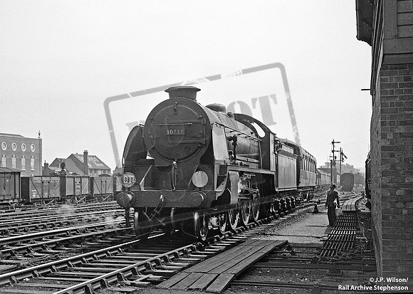 30737 1950-05-30 Oxford station