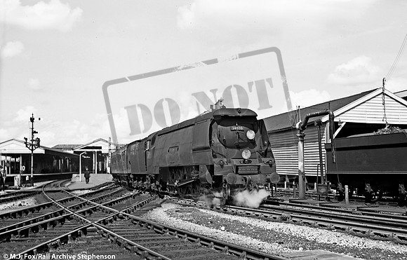 34030 1960-08-15 Exeter St Davids
