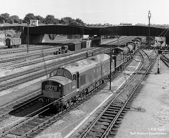 D6981 1965-08-07 Cardiff Newtown