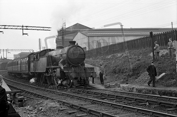 67605 1960-04-30 Coatbridge Sunnyside