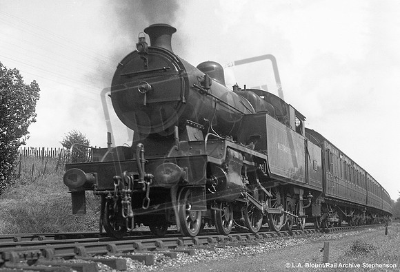 MET 107 1926c Chorley Wood