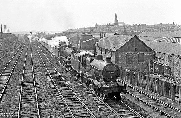 40690 1958-04-23 Chesterfield