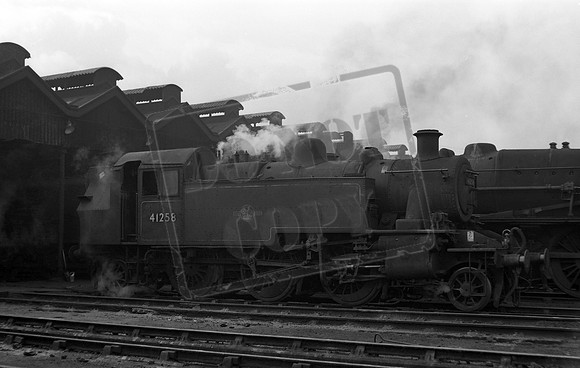 41258 1950s Farnley Junction