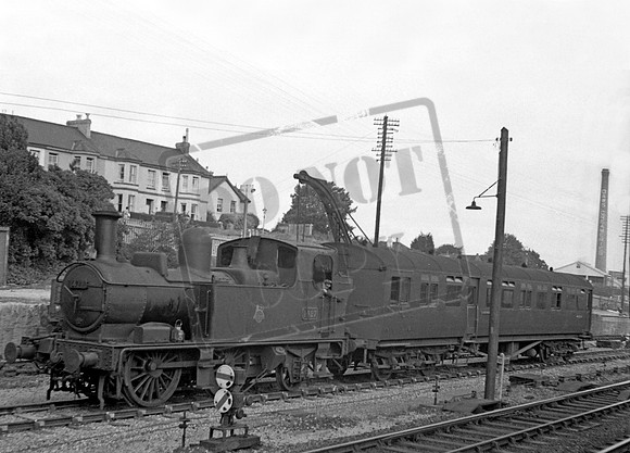1427 1954-08-30 Totnes