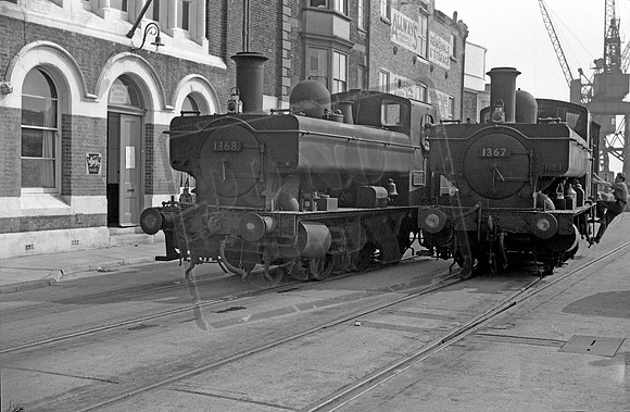 1367 1957-07-05 Weymouth Harbour