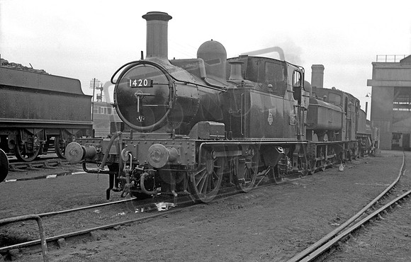 1420 1950s Oxford shed