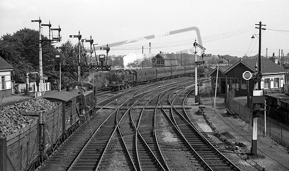 82042 1956-08-31 Radyr Junction