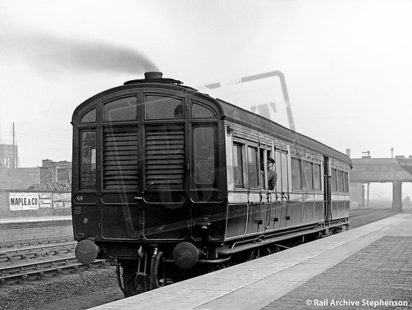 LNWR 55xx  1920s Where -is it Willesden Junction?