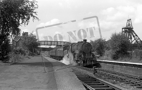 43032 1962-05 West Hallam