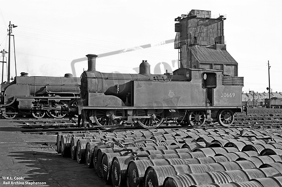 30669 1959-06-18 Exmouth Junction shed