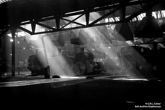 Shed 1955-05-15 Old Oak Common shed
