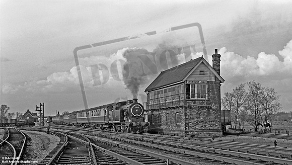 69632 1958-04-27 Cheshunt